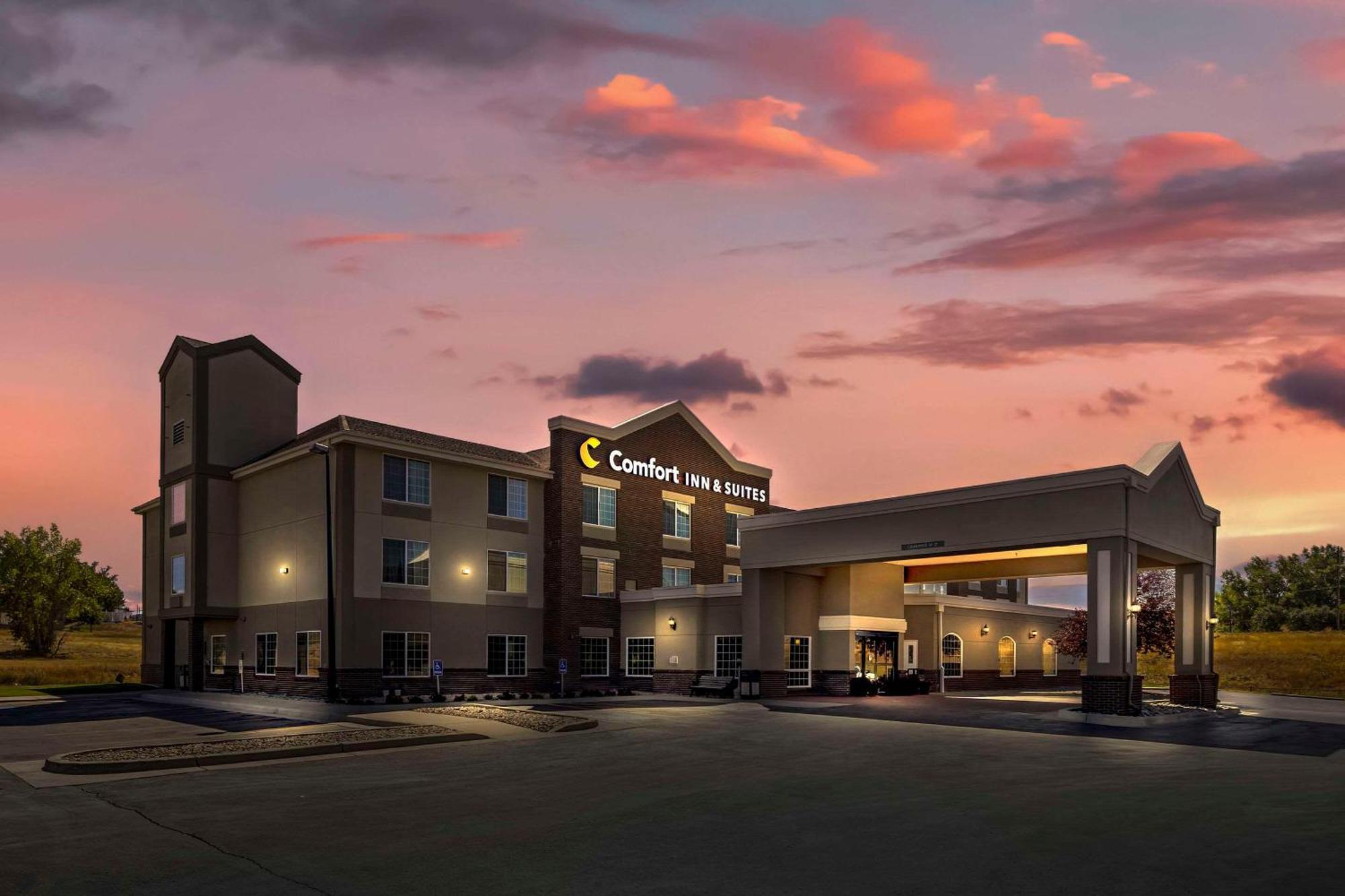 Comfort Inn & Suites Gillette Near Campbell Medical Center Extérieur photo