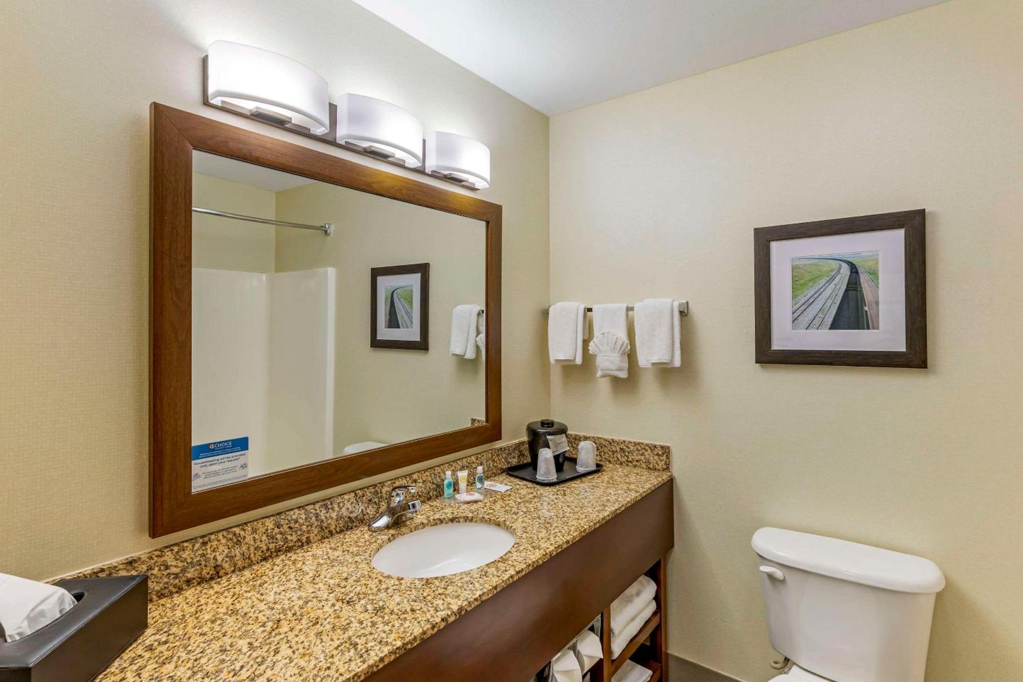Comfort Inn & Suites Gillette Near Campbell Medical Center Extérieur photo